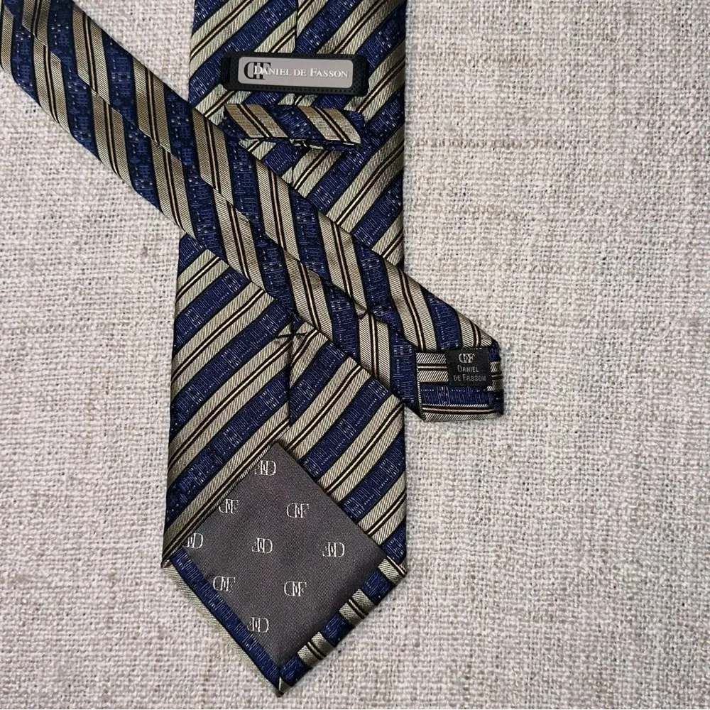 DANIEL DE FASSON 100% Silk Tie Diagonal Stripe Print Blue Sage Green